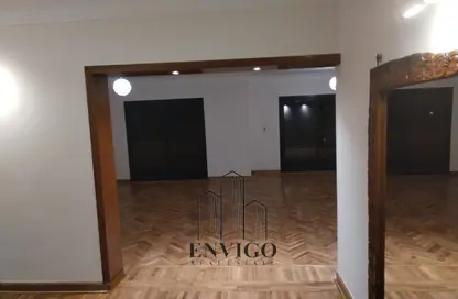 Apartment - 4 Bedrooms - 2 Bathrooms for sale in Dr Ibrahim Abou Al Naga St. - Al Hadiqah Al Dawliyah - 7th District - Nasr City - Cairo