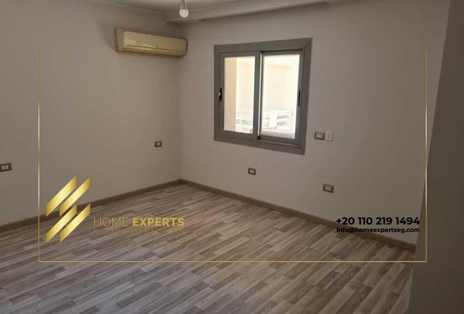 8439276 - Property Image 2