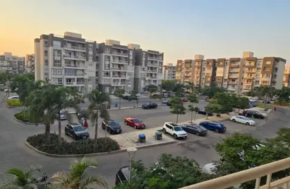 Apartment - 3 Bedrooms - 2 Bathrooms for sale in Privado - Madinaty - Cairo