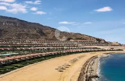 شاليه - 2 غرف نوم - 2 حمامات للبيع في تلال السخنة - العين السخنة - السويس