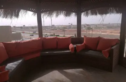 Apartment - 1 Bedroom - 1 Bathroom for rent in Area A - Ganoob El Acadimia - New Cairo City - Cairo