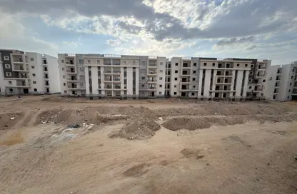 Apartment - 3 Bedrooms - 2 Bathrooms for sale in Isola Sheraton - El Saaqah St. - Sheraton Al Matar - El Nozha - Cairo