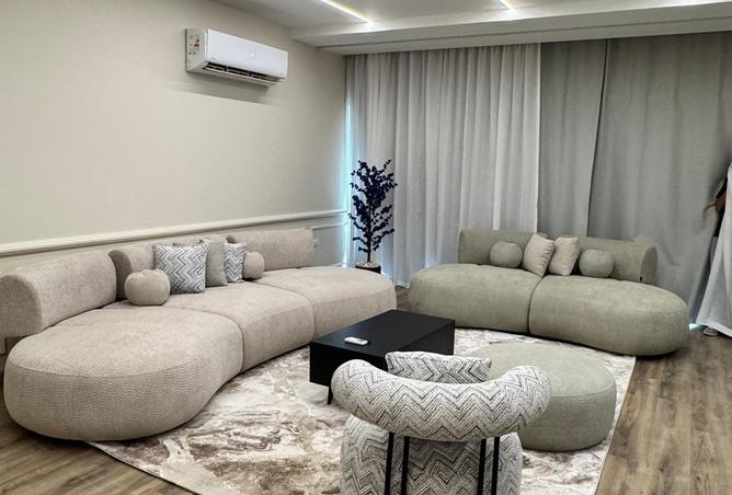 8268806 - Property Image 3