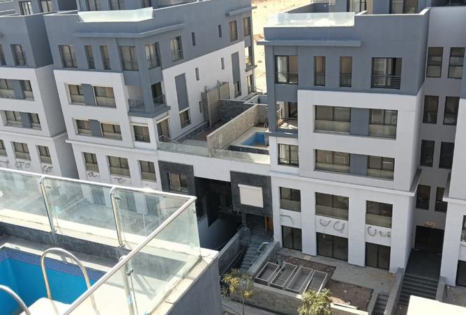 8271620 - Property Image 3