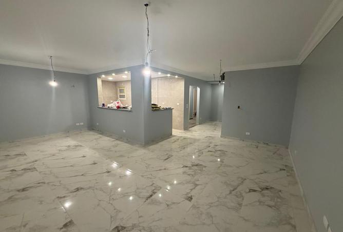 8233905 - الصورة الرئيسية للعقار