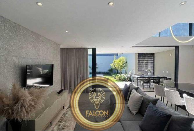 8240824 - Property Image 2