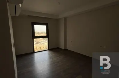 Penthouse - 3 Bedrooms - 3 Bathrooms for sale in New Giza - Cairo Alexandria Desert Road - 6 October City - Giza