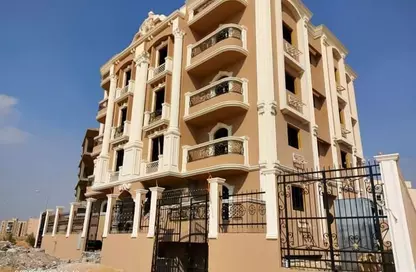 Apartment - 3 Bedrooms - 2 Bathrooms for sale in Hadayek October - 6 October City - Giza