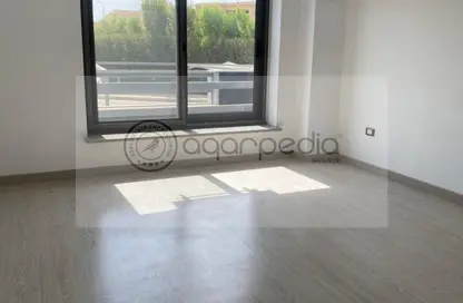 دوبلكس - 3 غرف نوم - 3 حمامات للايجار في غرب الجولف - كمبوندات القطامية - القطامية - مدينة القاهرة الجديدة - القاهرة