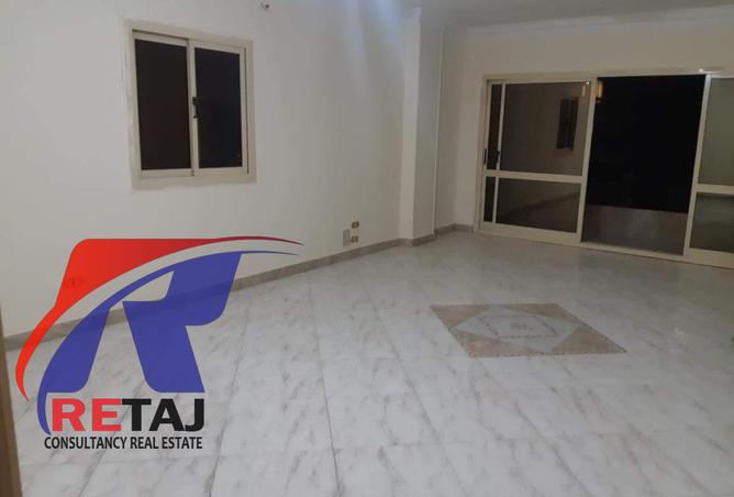 8198080 - Property Image 2