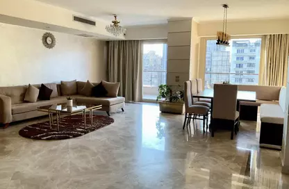 Apartment - 2 Bedrooms - 3 Bathrooms for rent in Gameat Al Dewal Al Arabeya St. - Mohandessin - Giza