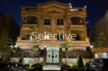 Apartment - 3 Bedrooms - 3 Bathrooms for sale in Al Imam Zain Al Abdeen St. - El Banafseg 9 - El Banafseg - New Cairo City - Cairo