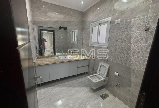 8483724 - Property Image 3