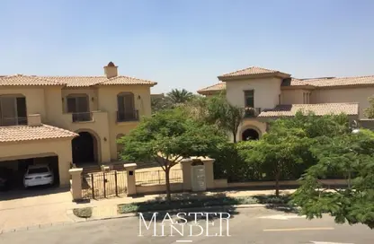 Villa - 6 Bedrooms - 6 Bathrooms for sale in Levana - Uptown Cairo - Mokattam - Cairo