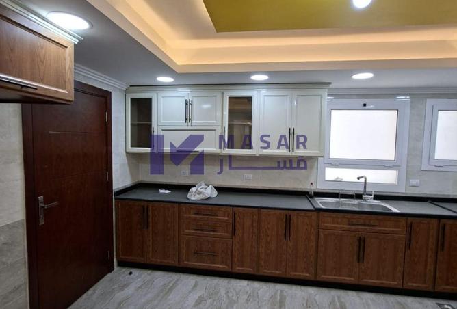 8183916 - Property Image 2