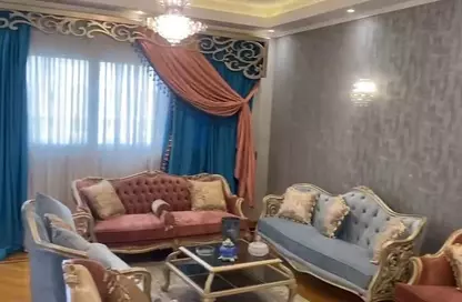 Apartment - 4 Bedrooms - 3 Bathrooms for sale in El Yasmeen - New Cairo City - Cairo