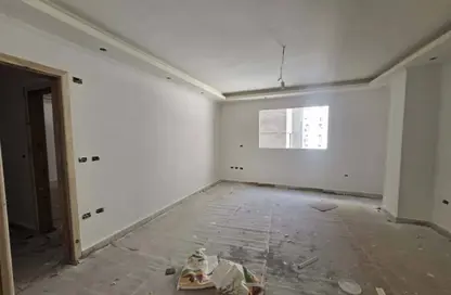 Office Space - Studio - 2 Bathrooms for rent in Zahraa El Maadi - Hay El Maadi - Cairo