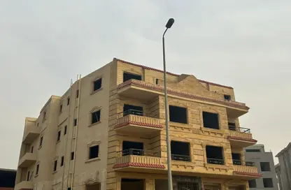 شقة - 4 غرف نوم - 3 حمامات للبيع في غرب الجولف - كمبوندات القطامية - القطامية - مدينة القاهرة الجديدة - القاهرة