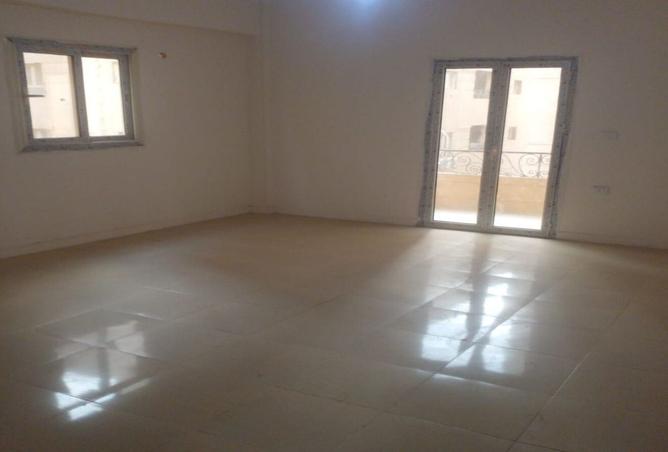 8380532 - Property Image 2