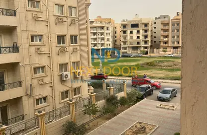 Apartment - 3 Bedrooms - 2 Bathrooms for sale in South Lotus - El Lotus - New Cairo City - Cairo