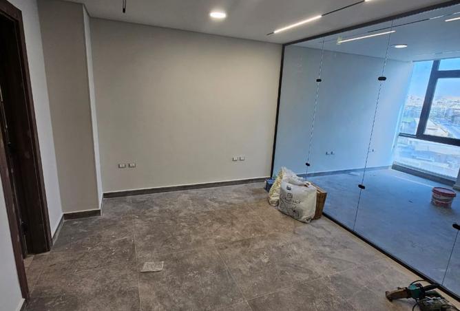 8370169 - Property Main Image