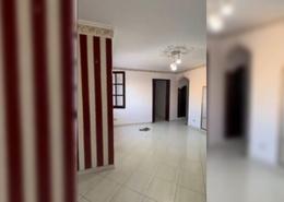 شقة - 3 غرف نوم for للايجار in شارع المدرسة السويسرية - كامب شيزار - حي وسط - الاسكندرية