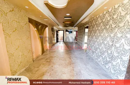 شقة - 3 غرف نوم - 2 حمامات للبيع في شارع خليل مطران - سابا باشا - حي شرق - الاسكندرية