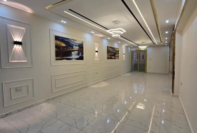 8020989 - Property Image 2