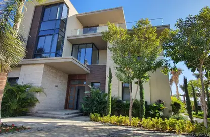 Villa - 5 Bedrooms - 6 Bathrooms for sale in The Estates - Sheikh Zayed Compounds - Sheikh Zayed City - Giza