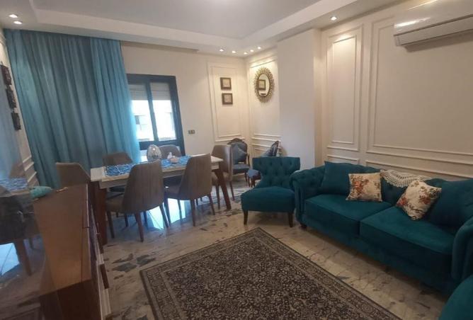 8251403 - Property Main Image