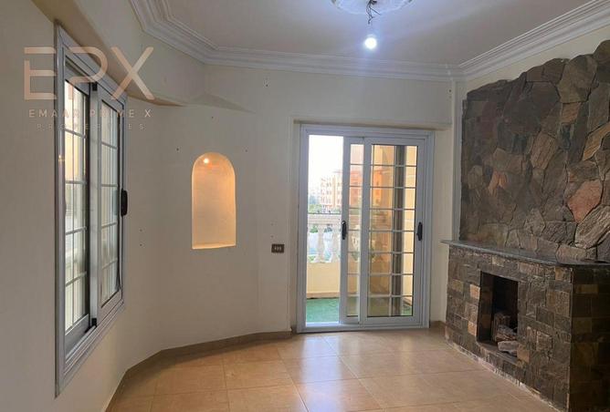 8327441 - Property Image 3