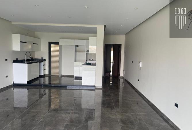 8042373 - Property Image 2