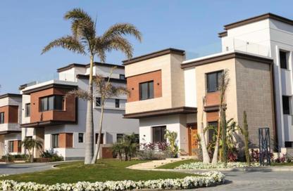 Villa - 5 Bedrooms - 4 Bathrooms for sale in Azzar - 5th Settlement Compounds - The 5th Settlement - New Cairo City - Cairo
