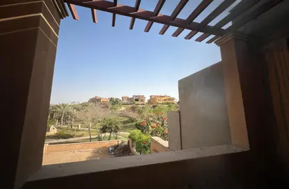 منزل مزدوج - 5 غرف نوم - 5 حمامات للبيع في رويال ميدوز - كمبوندات الشيخ زايد - الشيخ زايد - الجيزة