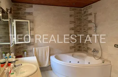Villa - 5 Bedrooms - 4 Bathrooms for sale in El Rehab Extension - Al Rehab - New Cairo City - Cairo