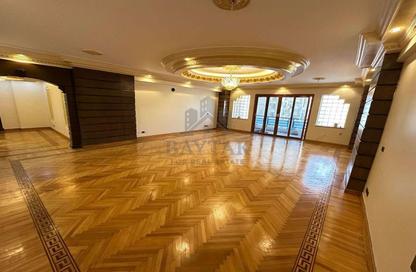 Apartment - 3 Bedrooms - 2 Bathrooms for sale in Laurent - Hay Sharq - Alexandria