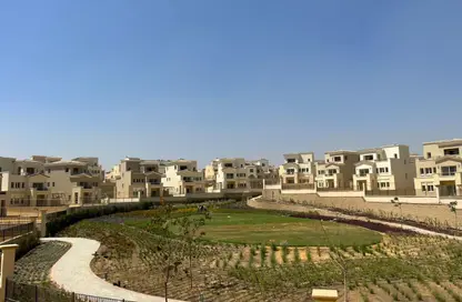 Villa - 4 Bedrooms - 4 Bathrooms for sale in Uptown Cairo - Mokattam - Cairo