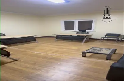 Office Space - Studio - 4 Bathrooms for rent in Abd Al Aziz Fahmy St. - Heliopolis Square - El Nozha - Cairo