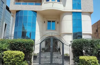 Villa - 7+ Bedrooms - 7+ Bathrooms for sale in West Somid Road - West Somid - 6 October City - Giza