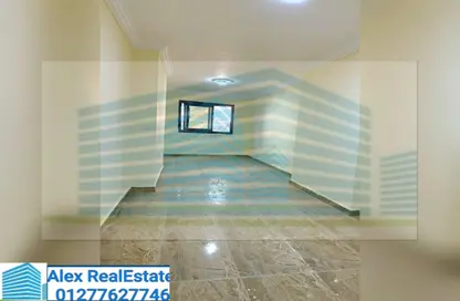 مساحات مكتبية - استوديو - 1 حمام للايجار في شارع عمر لطفي - الإبراهيمية - حي وسط - الاسكندرية