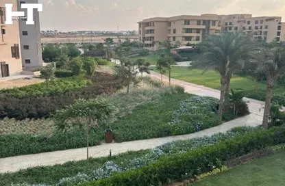 Apartment - 3 Bedrooms - 3 Bathrooms for sale in O West - 6 October Compounds - 6 October City - Giza