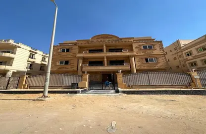 Apartment - 4 Bedrooms - 3 Bathrooms for sale in Tamr Hena - 5th Settlement Compounds - The 5th Settlement - New Cairo City - Cairo