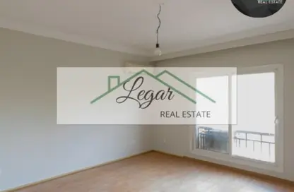 فيلا - 7 غرف نوم - 6 حمامات للايجار في الكرما 2 - الحي الخامس - الشيخ زايد - الجيزة