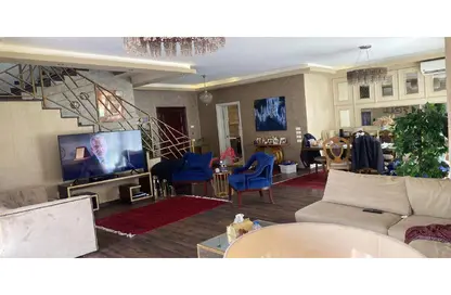 Duplex - 3 Bedrooms - 3 Bathrooms for sale in Casa - Sheikh Zayed Compounds - Sheikh Zayed City - Giza