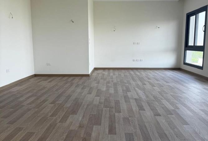 8238051 - Property Image 3