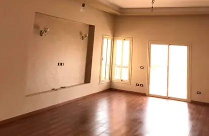 Duplex - 3 Bedrooms - 3 Bathrooms for rent in Orouba Axis - Area A - Ganoob El Acadimia - New Cairo City - Cairo