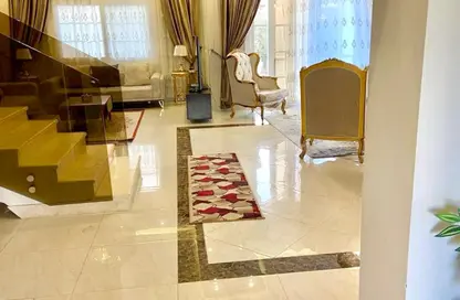 فيلا - 4 غرف نوم - 3 حمامات للبيع في مدينتي - القاهرة