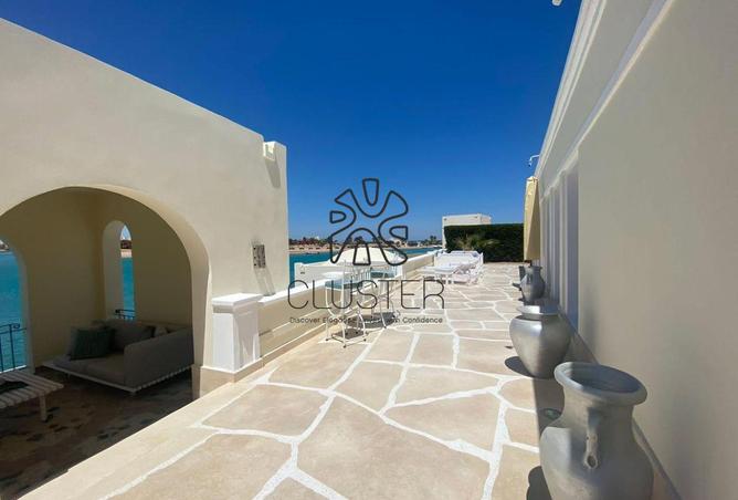 8068969 - Property Image 2