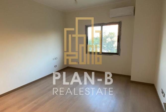 8061998 - Property Image 3