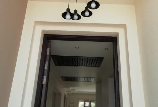 8159012 - Property Image 2